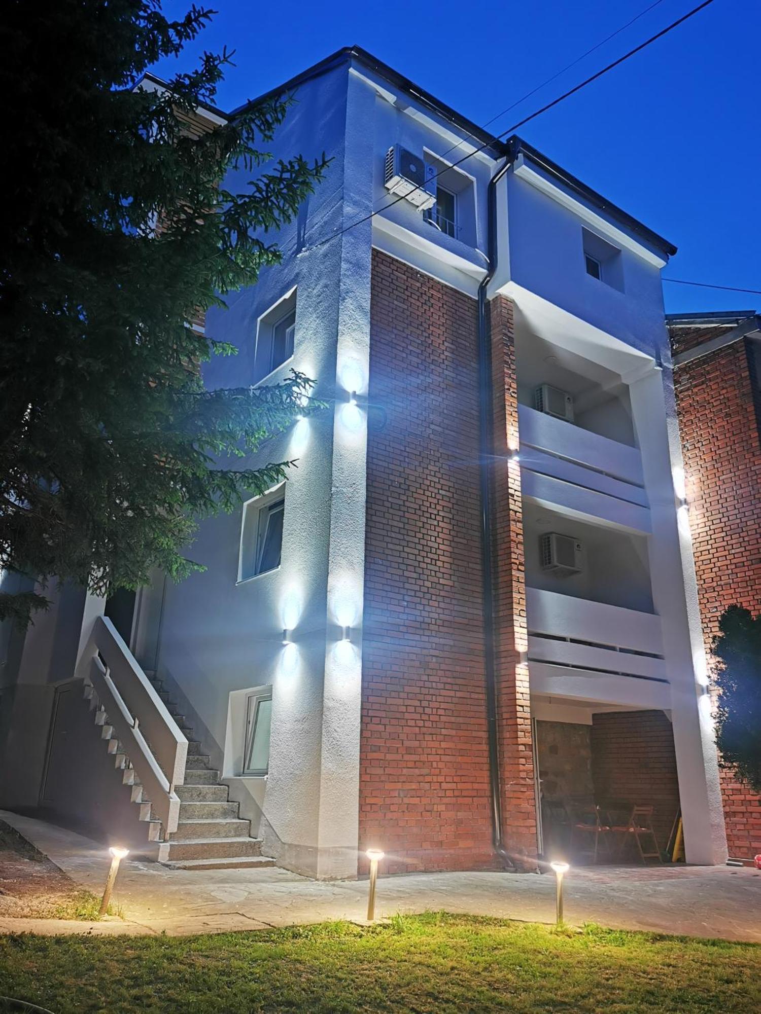 Vila Breza ソコバニャ エクステリア 写真